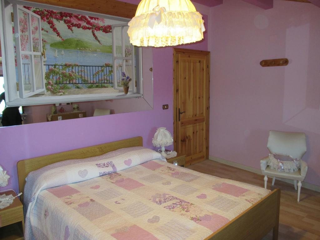 Belvilla By Oyo Graceful Apartment With Garden Petrella Guidi Buitenkant foto